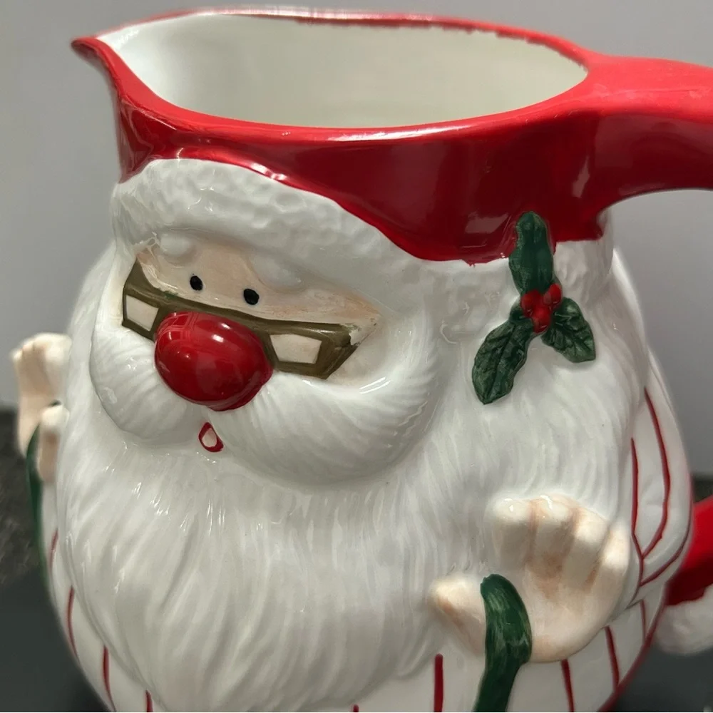 Omnibus Santa Pitcher 1¾ Qt Vintage OCI Taiwan Ceramic Christmas Holiday Decor